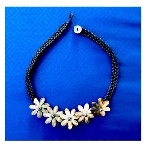 Tahitian Pearl 5-flower Necklace